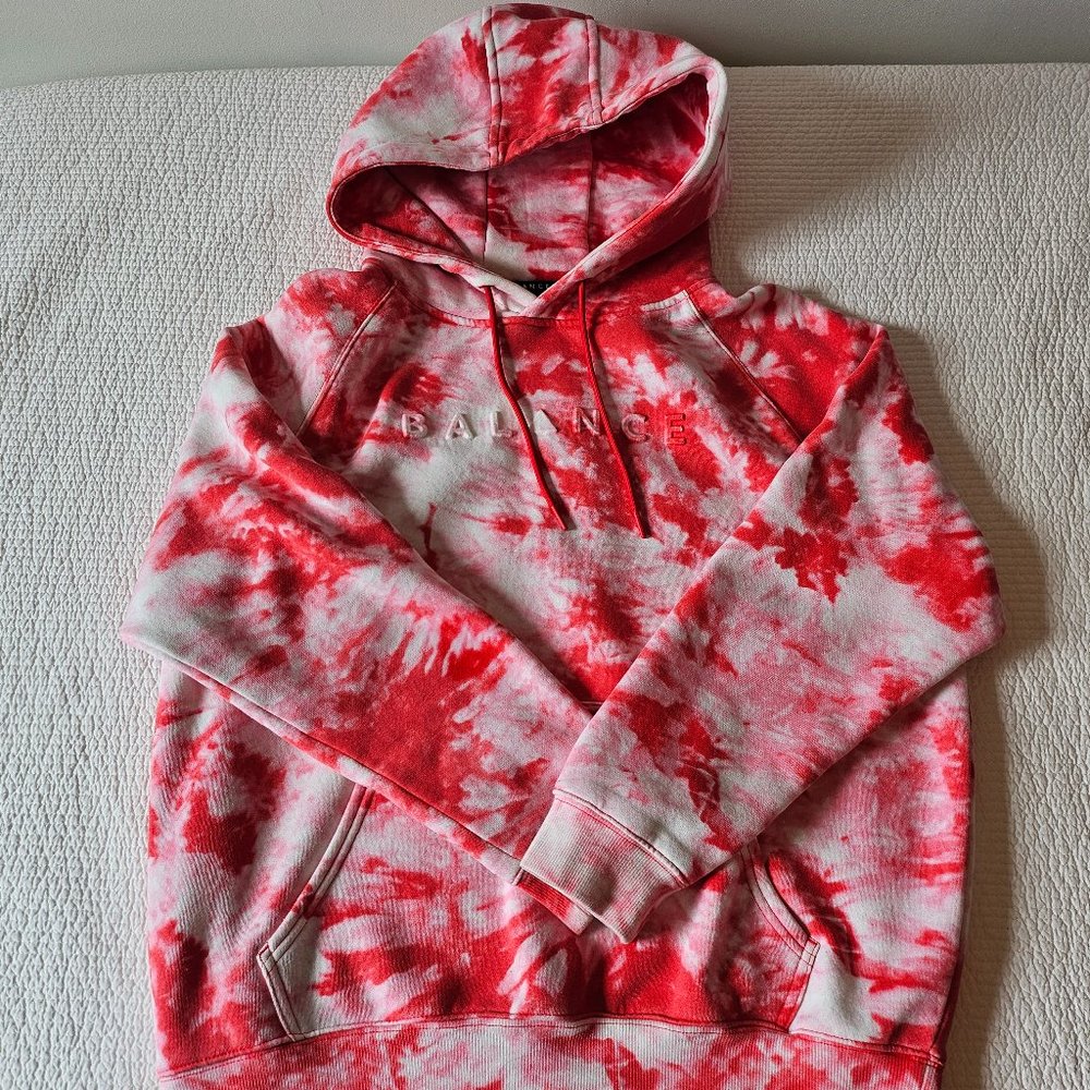 Balance Athletica (Now Vitality) Maker Hood in Tie-Dye Blood Orange